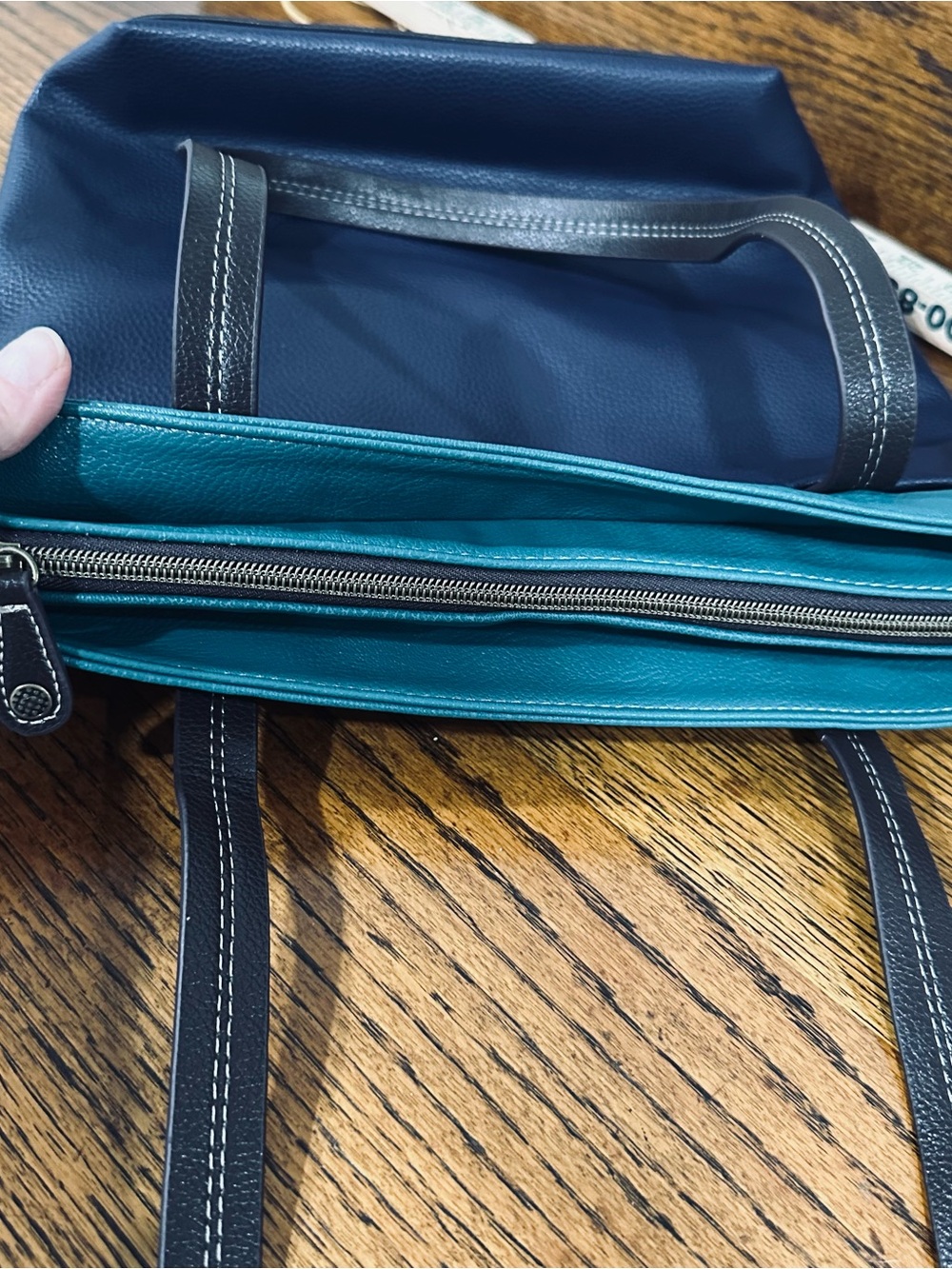 Chala Navy & Teal Flip-Flop Tote NWT - Picture 12 of 15